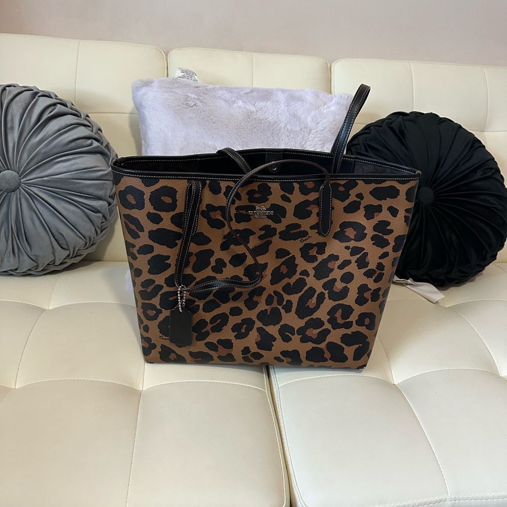 Coach City Tote Leopard Print Bag